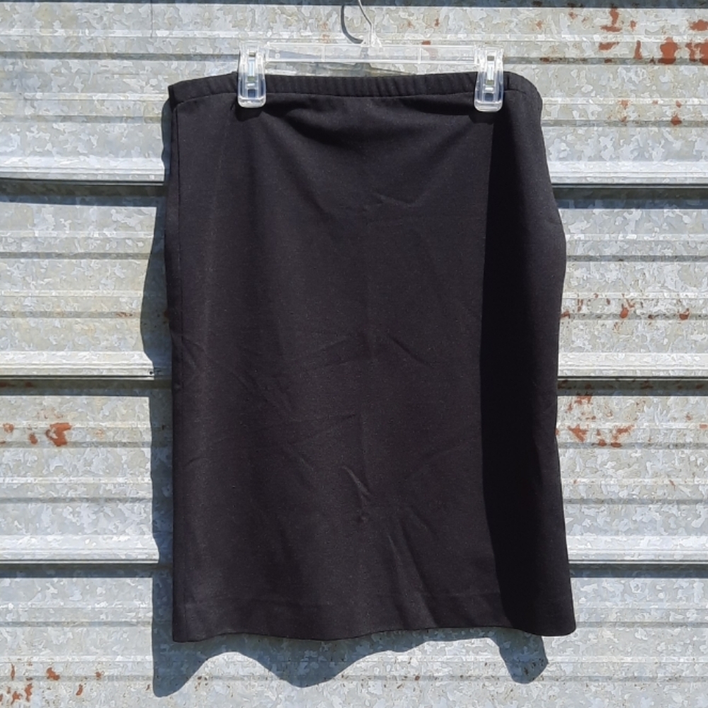 VINTAGE Silky Stretchy Black A-line Skirt